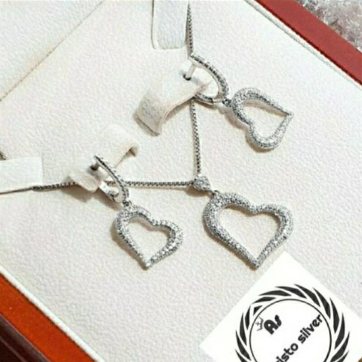 نیمست نقره قلب بسیار شکیل میکرو(بدون زنجیر) با عیار 925 و آبکاری طلاسفید
